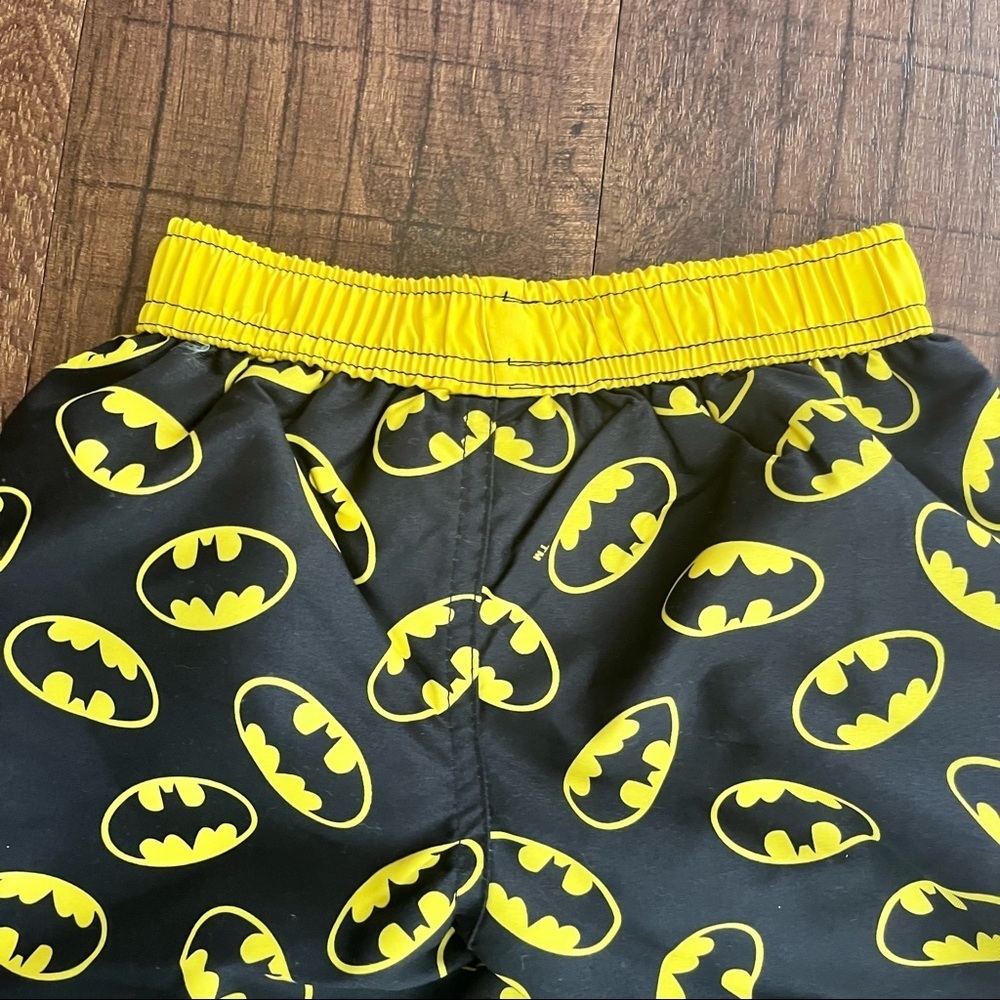 NWOT baby toddler boy Batman swim trunks black yellow Sz 24 months - Picture 2 of 4